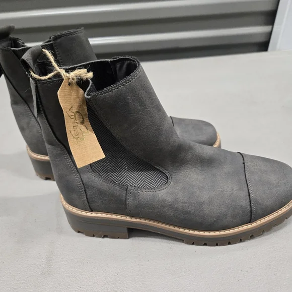 Vintage 93 Brooklyn Chelsea Boot - Picture 3 of 4